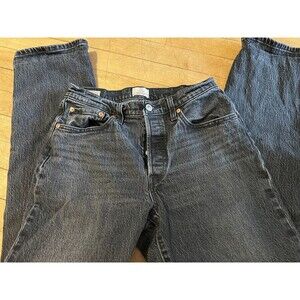 Levi's Womens 501 Curve High Rise Straight Leg Jeans 30x30 Black buttonfly